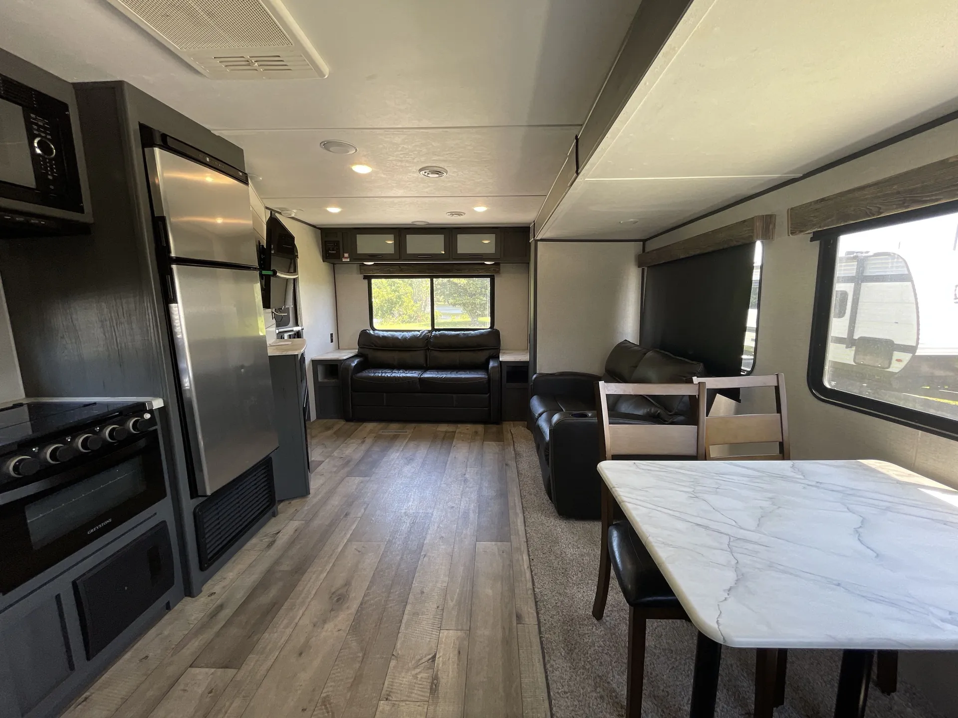 2022 Dutchmen Aspen Trail 2860RLS — living area main
