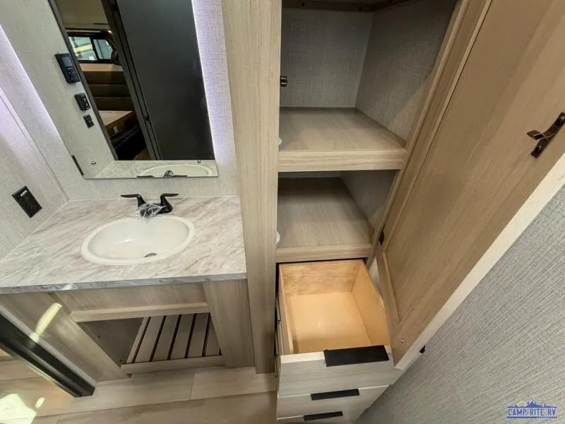 2026 Forest River Wildcat 37GALLEY - Photo 3