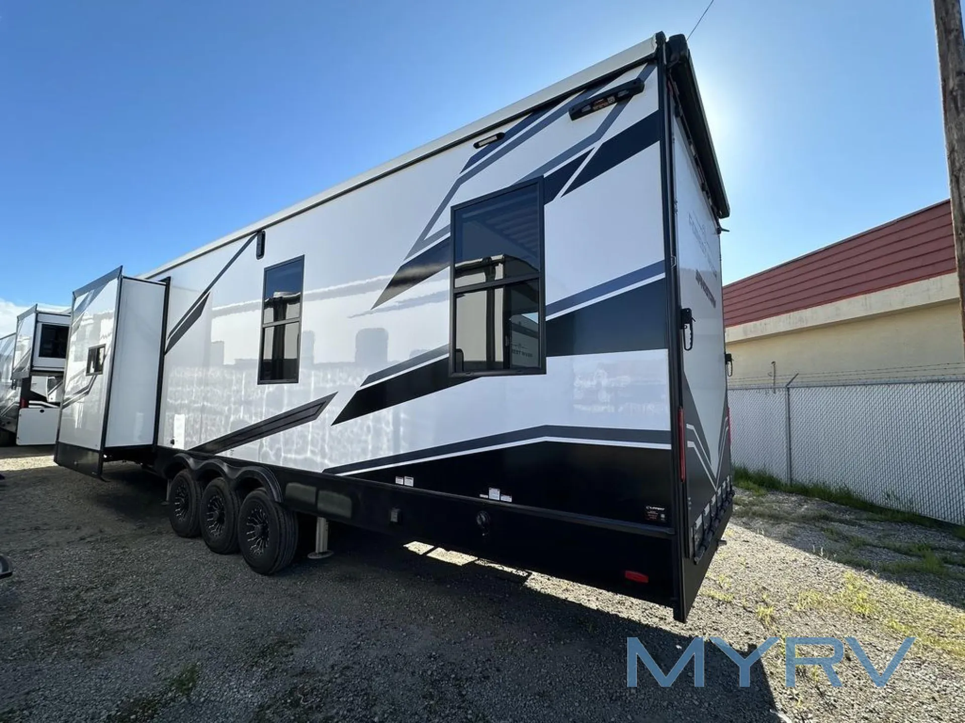 2026 Forest River Shockwave 4017GX - Photo 4