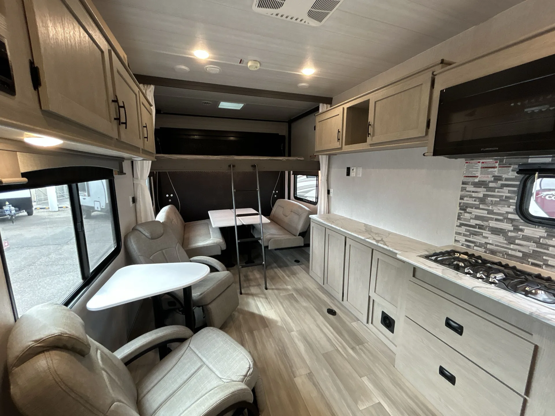 2024 Forest River Shockwave 2730RLX - Photo 3