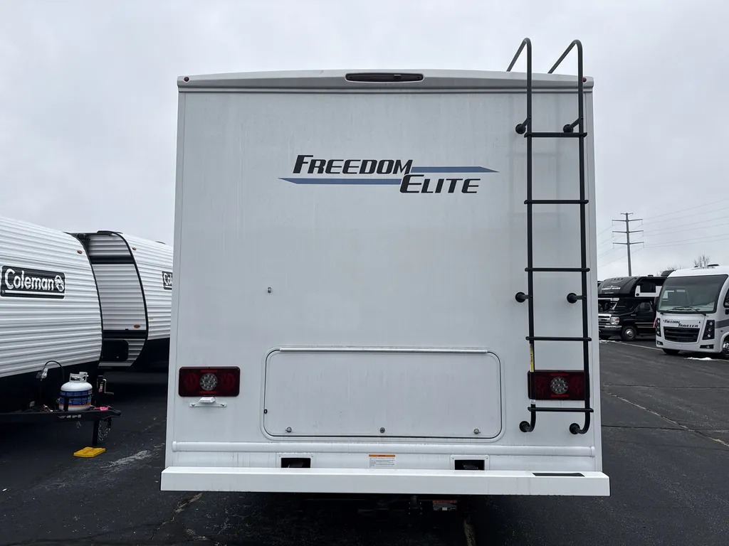 2026 Thor Motor Coach Freedom Elite 28HE, Photos photo 5