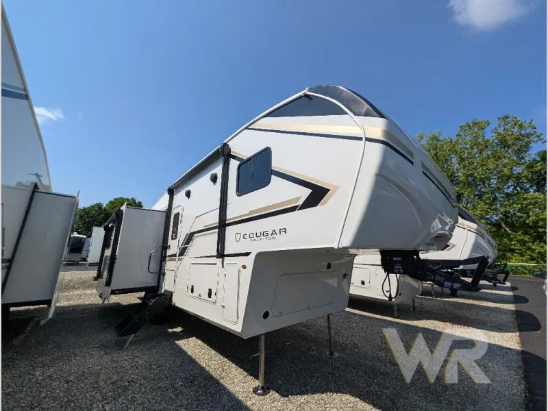 2027 Keystone RV Cougar Half-Ton 26RKE - Photo 2