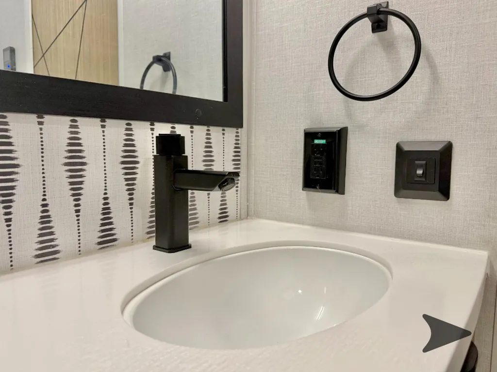 2025 Forest River Salem Grand Villa 42FK, Photos photo 41