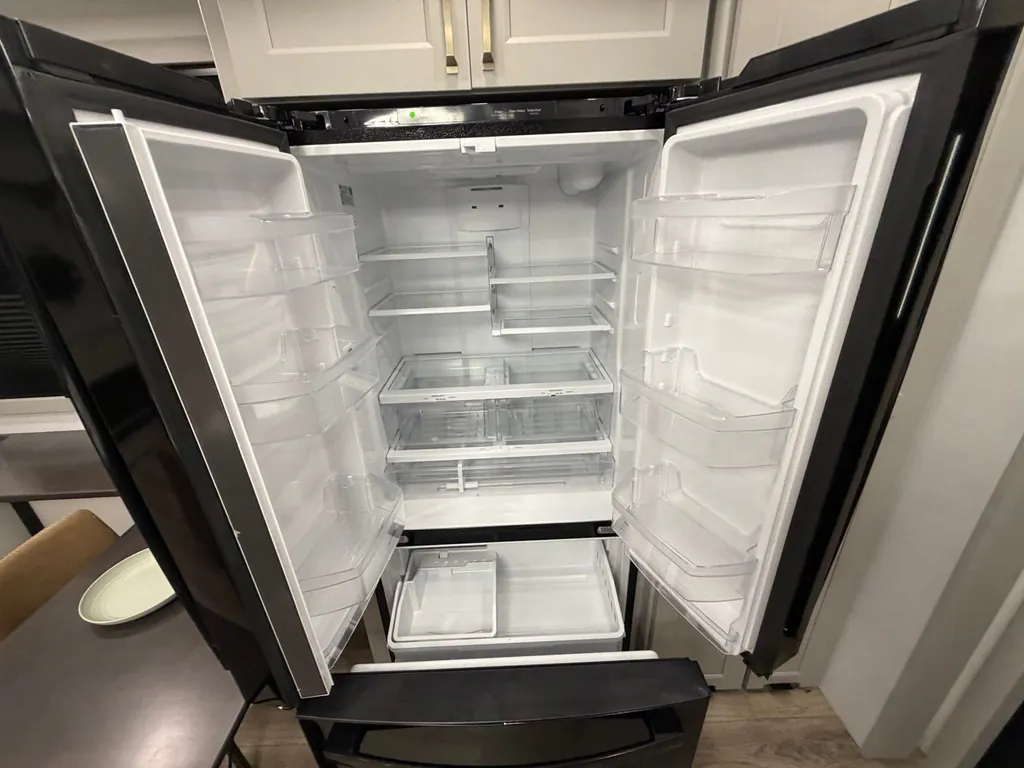 2026 Brinkley Model G 3970, Photos photo 17