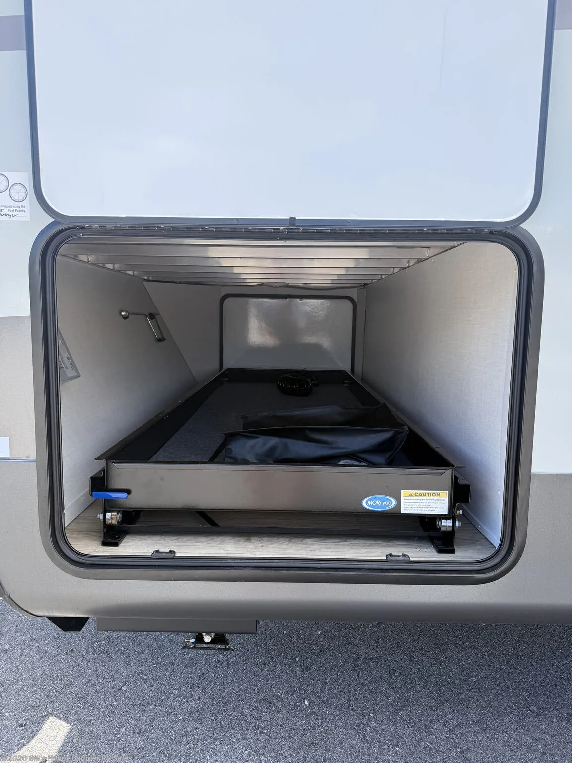 2027 Forest River Rockwood Ultra Lite 302RDT — Photo 6