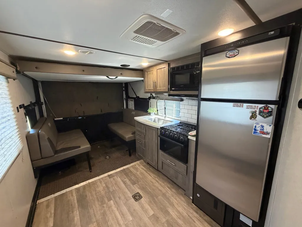 2022 Forest River XLR Micro Boost 25LRLE, Photos photo 8