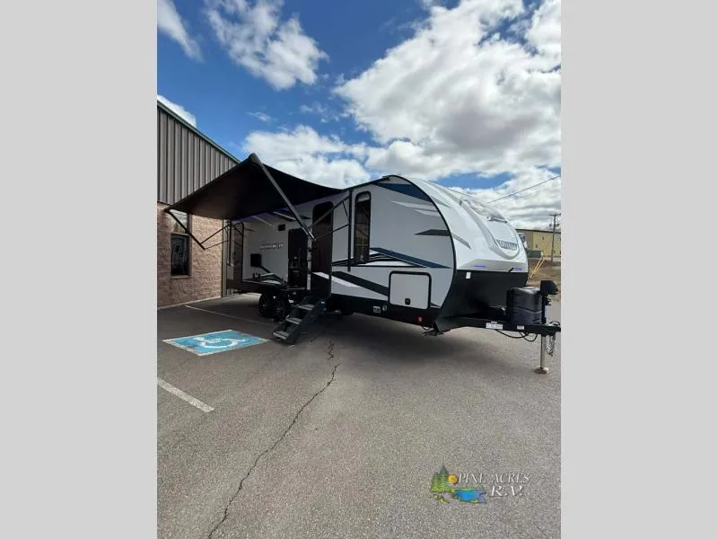 2021 Forest River Cherokee Alpha Wolf 26DBH - Photo 2