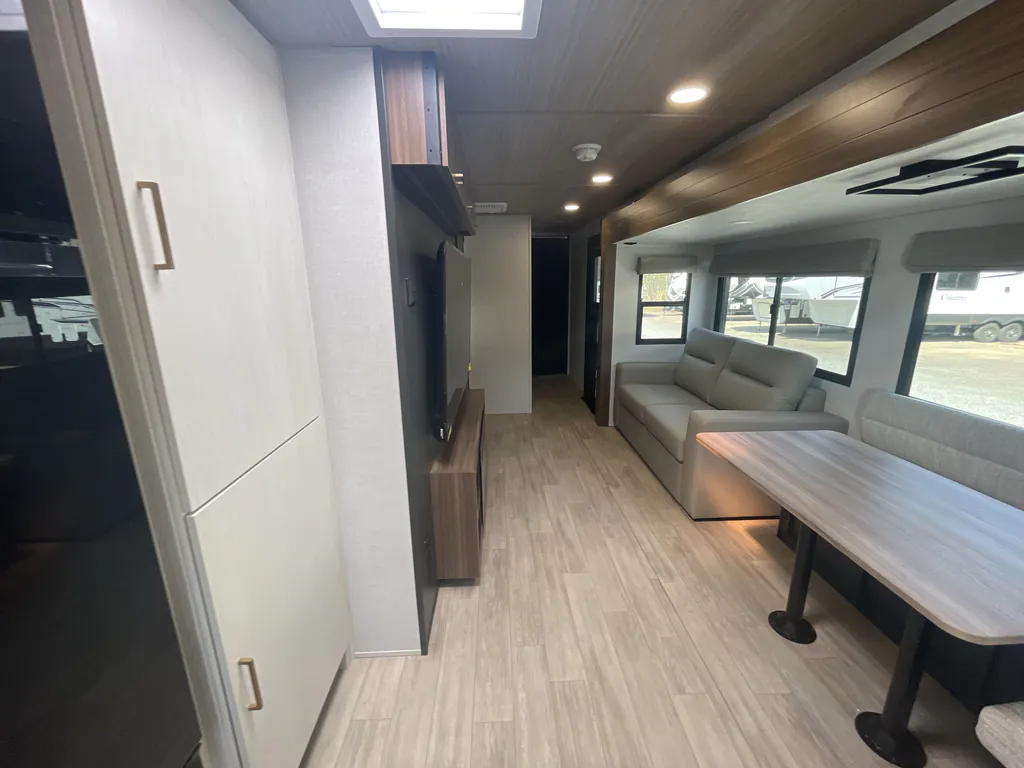 2026 Forest River Vibe 3400SB, Photos photo 9