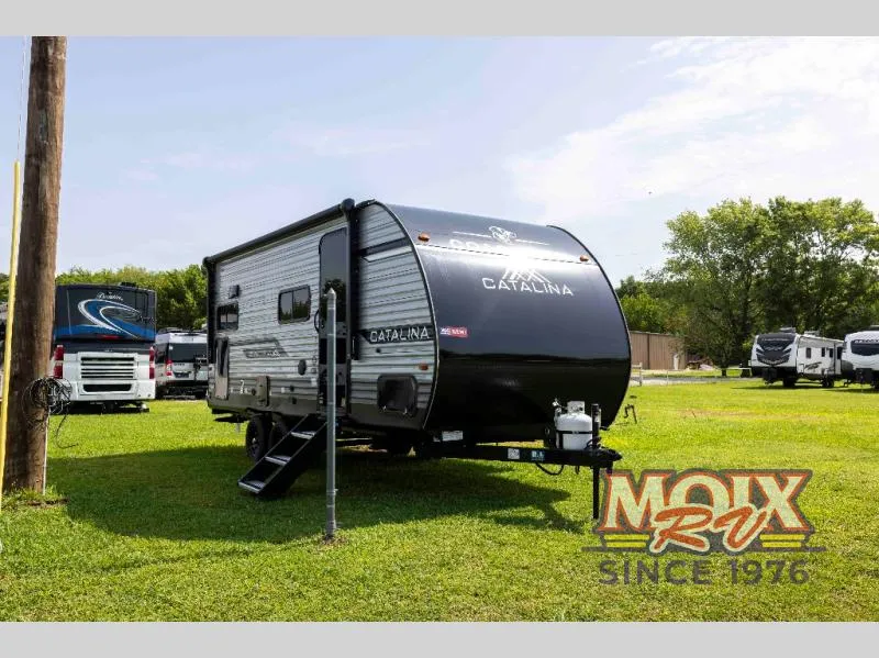 2026 Coachmen Catalina Summit Series 7 184RBS - Photo 2