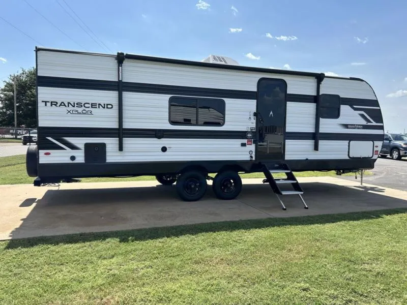 2027 Grand Design Transcend Xplor 24BHX - Photo 4