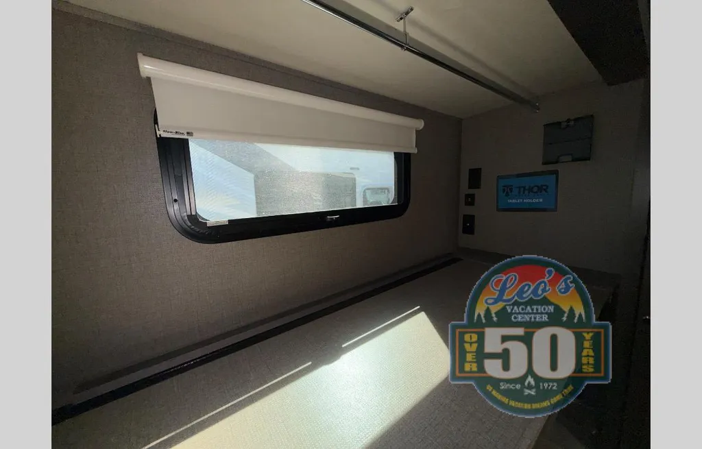 2022 Thor Motor Coach Magnitude RS36, Photos photo 23