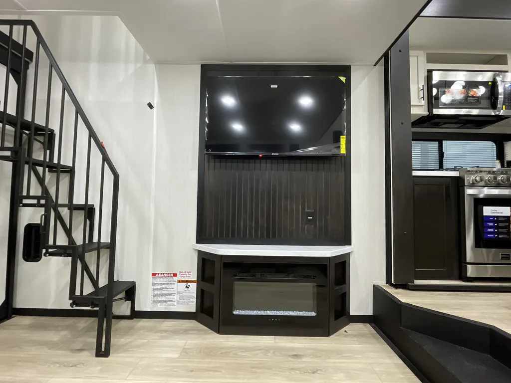 2026 Forest River Rogue 411STORE, Photos photo 13