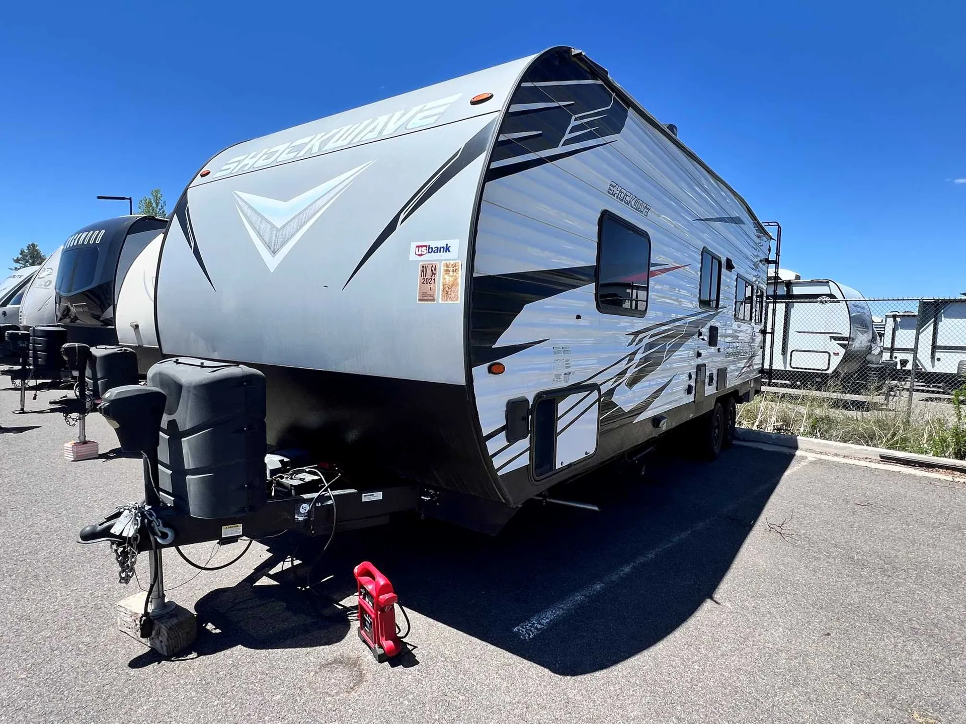 2021 Forest River Shockwave 25RQMX - Photo 3