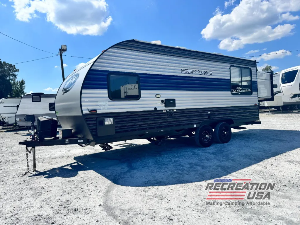 2020 Forest River Cherokee Grey Wolf 19SM, Photos photo 3