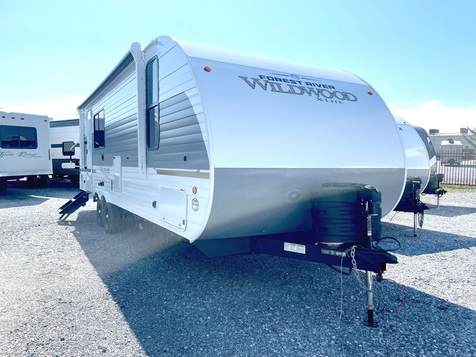 2026 Forest River Wildwood X-Lite 25ICE - Photo 2