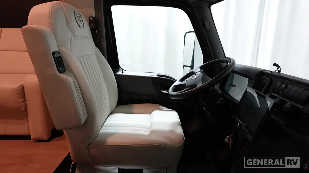 2027 NeXus RV Ghost 33DS, Photos photo 8