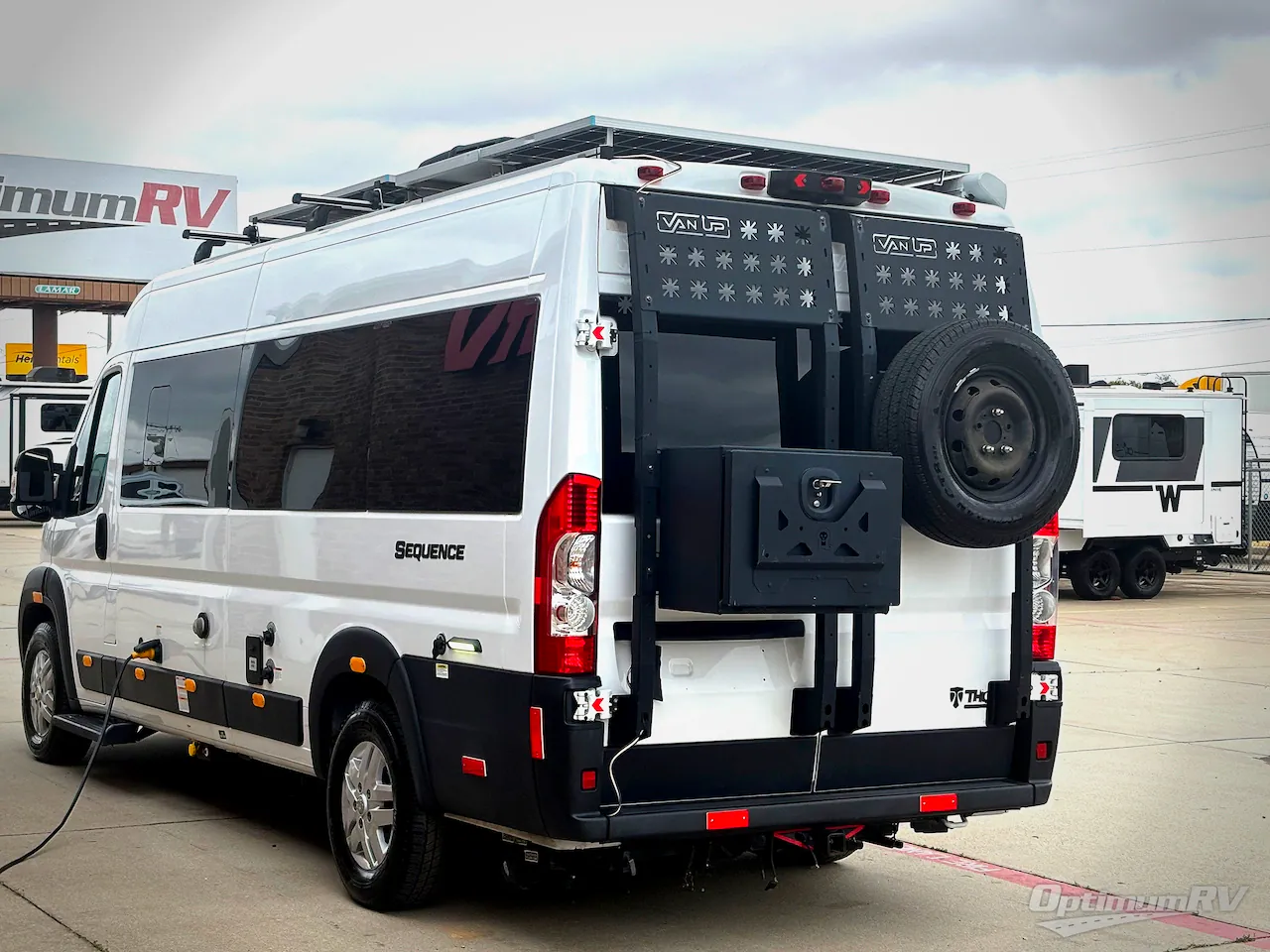 2022 Thor Motor Coach Sequence 20K - Photo 4