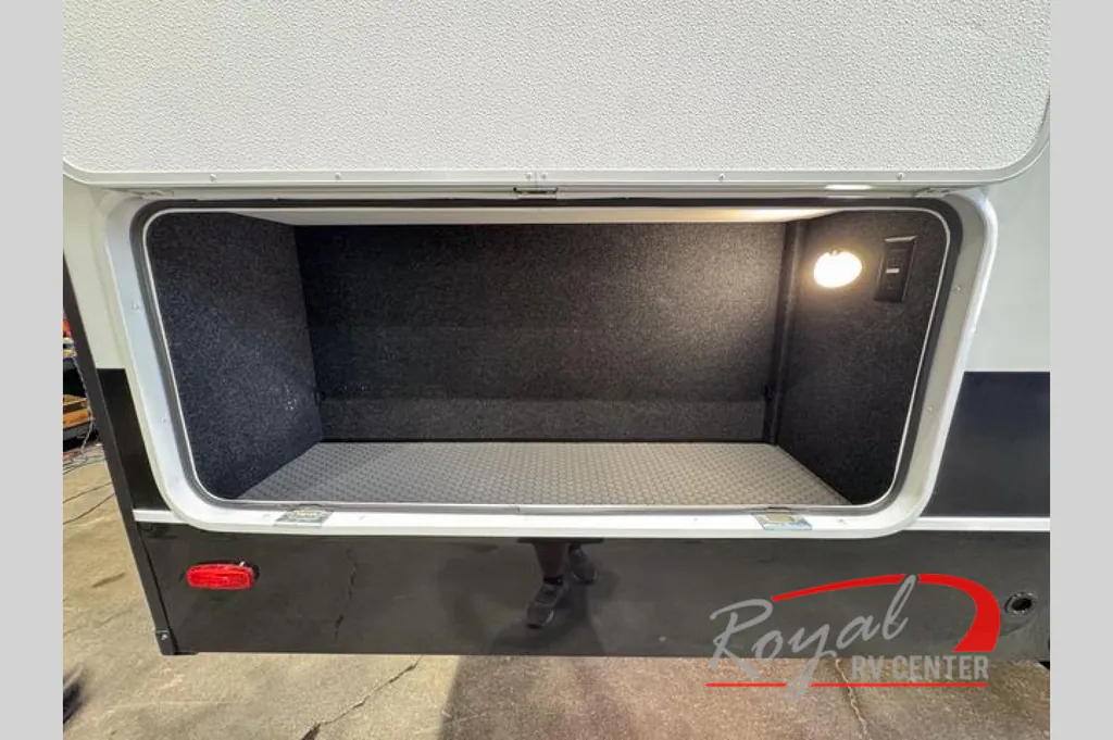 2025 Brinkley Model Z AIR 295, Photos photo 37