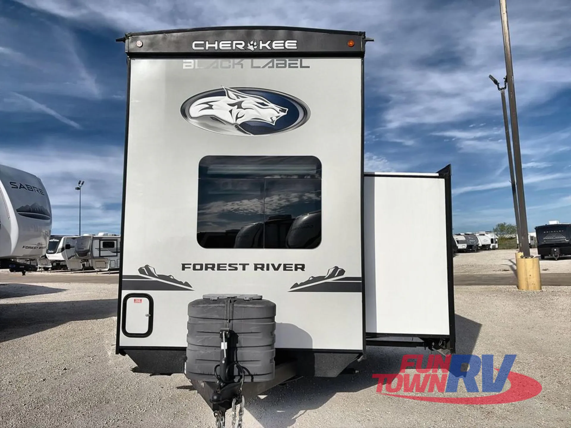 2025 Forest River Cherokee Timberwolf Black Label 39ALBL - Photo 4