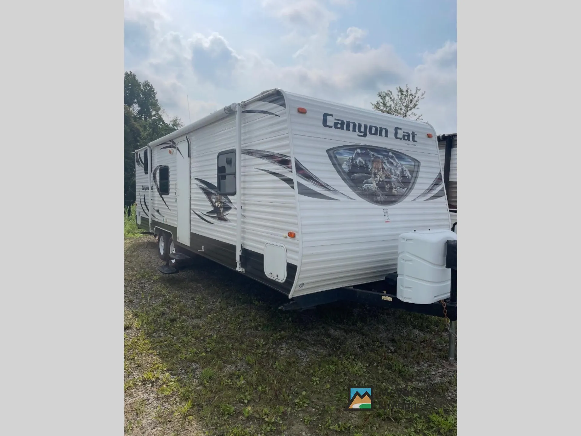 2014 Palomino Canyon Cat 27FQC - Photo 2