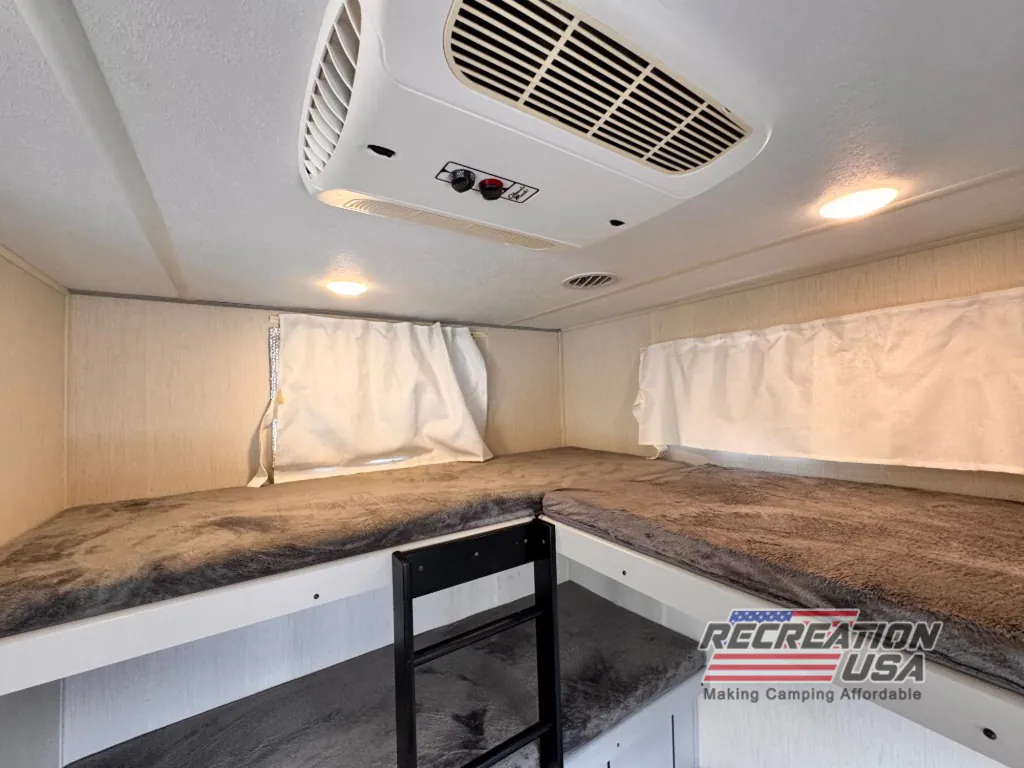 2022 Forest River Vibe 28BH, Photos photo 14