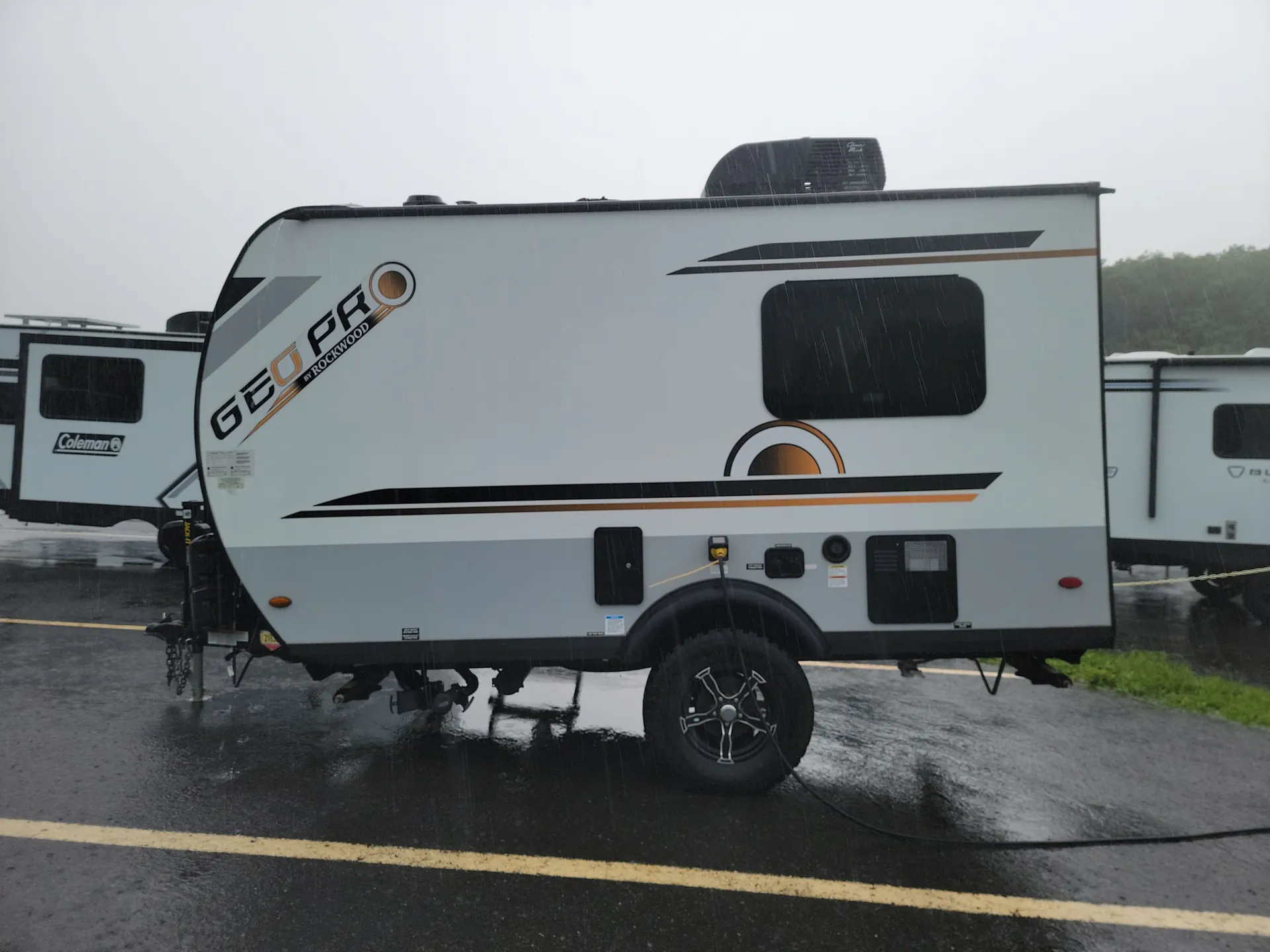 2021 Forest River Rockwood Geo-Pro 15TB — off campside