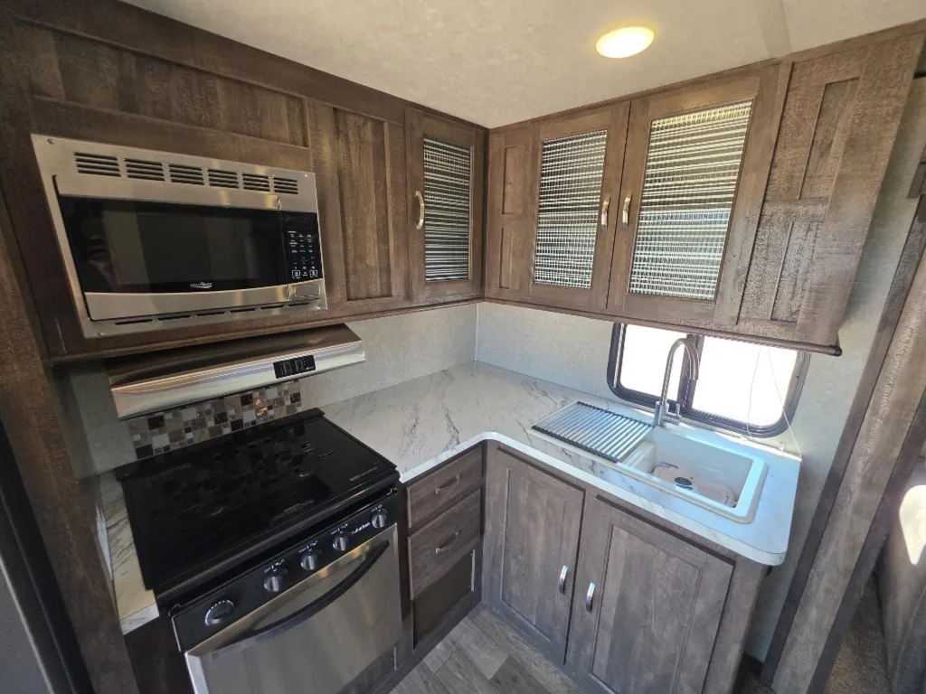 2019 Forest River RV Vibe Extreme Lite 258RKS, Photos photo 9