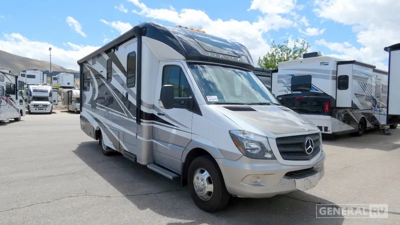 2014 Winnebago Navion 24G iQ - Photo 2