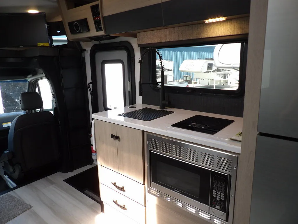 2024 Forest River Sunseeker 2400B, Photos photo 18
