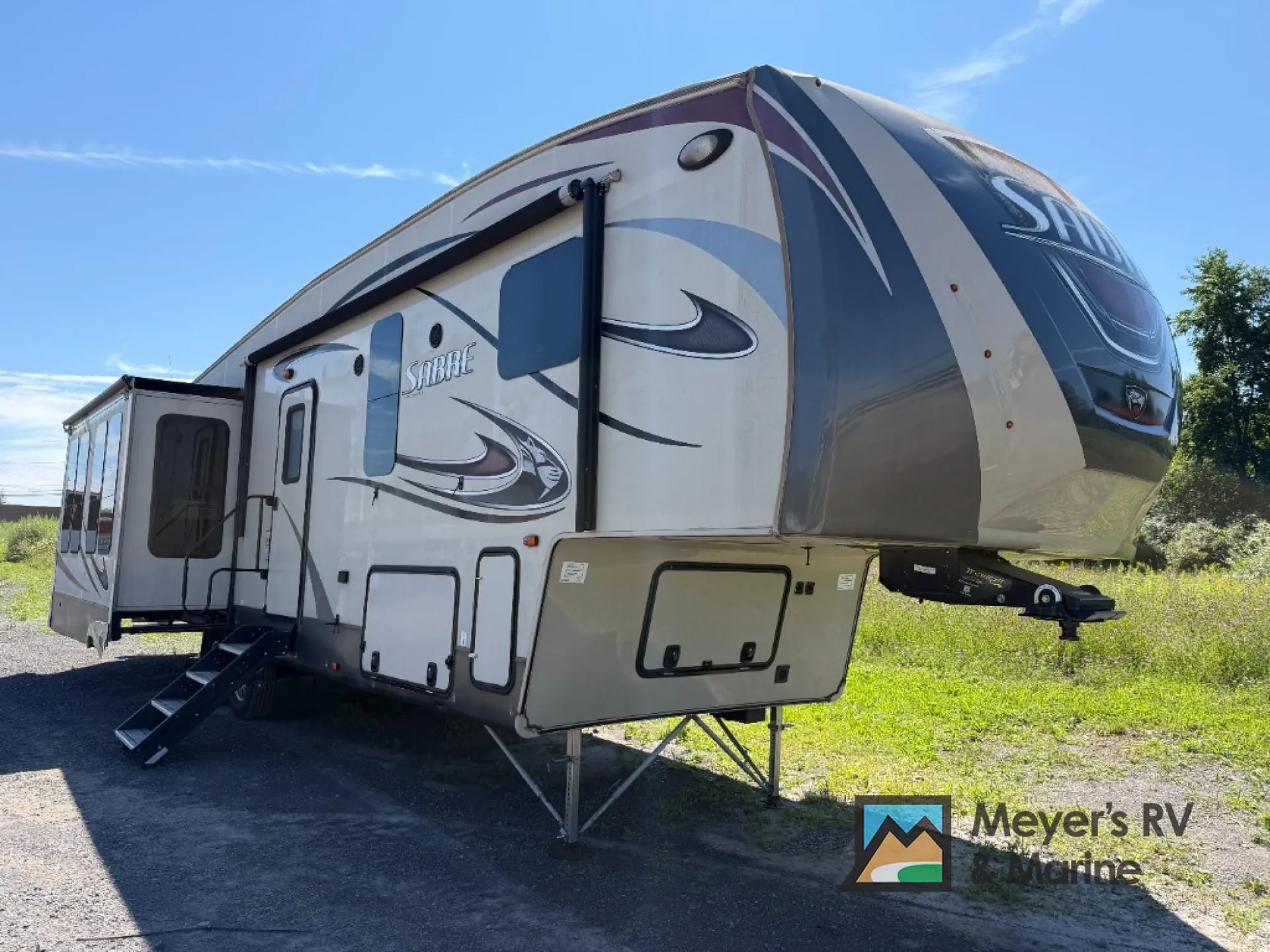 2015 Palomino Sabre 34 REQS - Photo 2