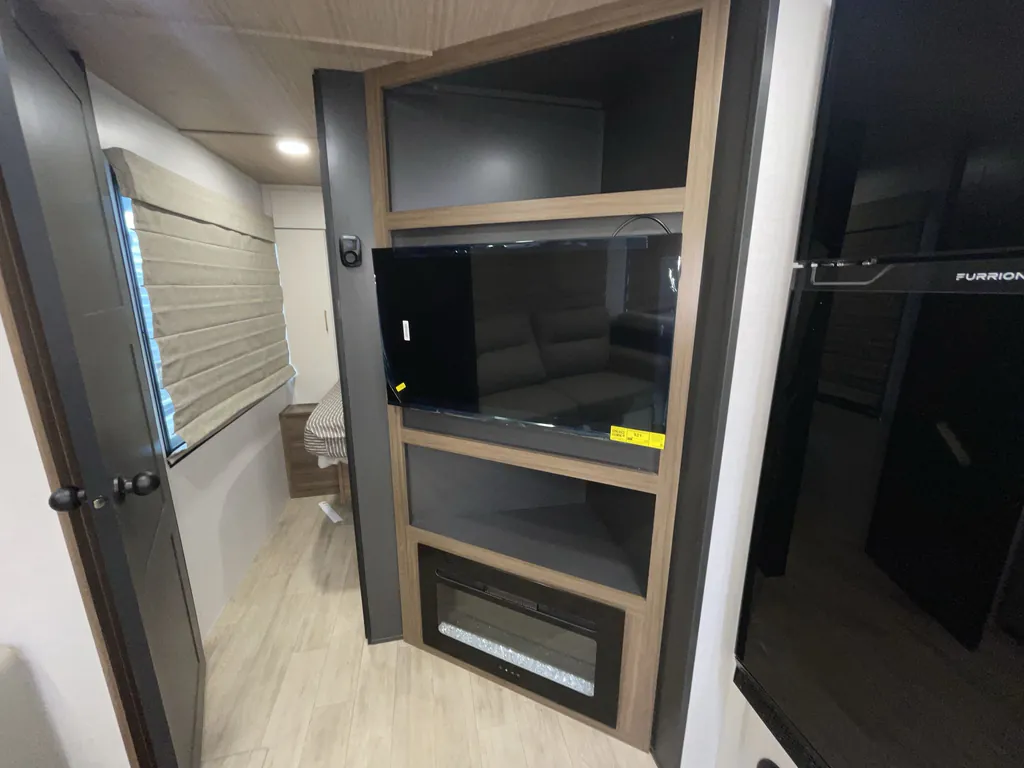 2026 Forest River Vibe Extreme Lite 2600RB, Photos photo 14
