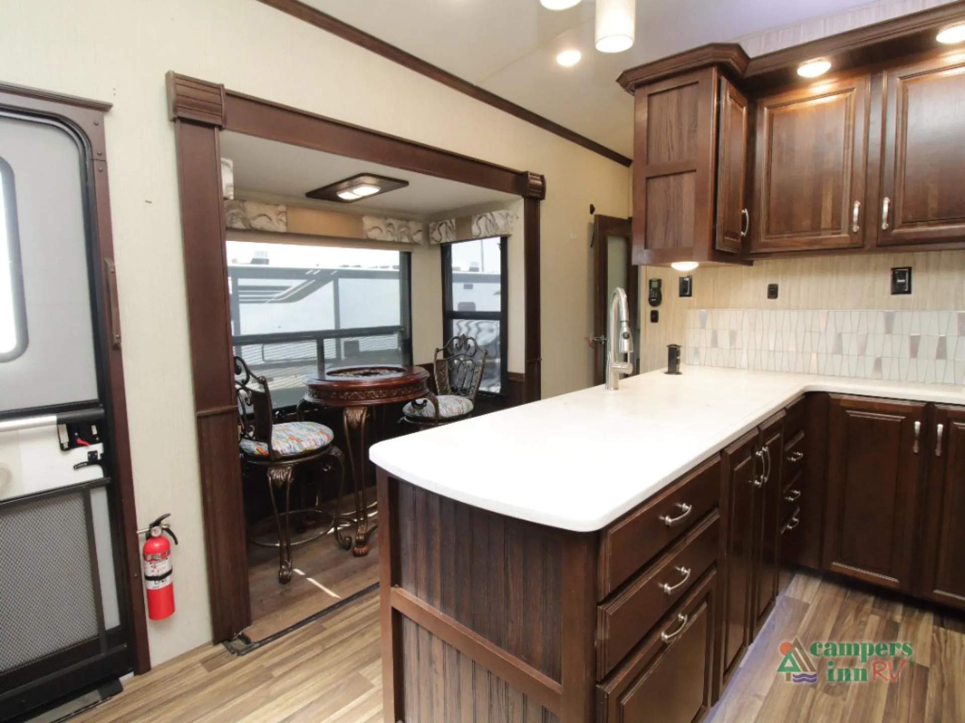 2019 Forest River Cardinal 3825FL — Photo 7