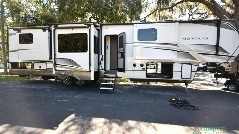2024 Keystone Montana 3901RK, Photos photo 8