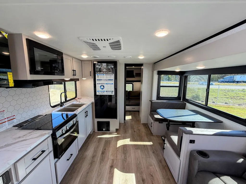 2026 Jayco Jay Feather 29QBH, Photos photo 15