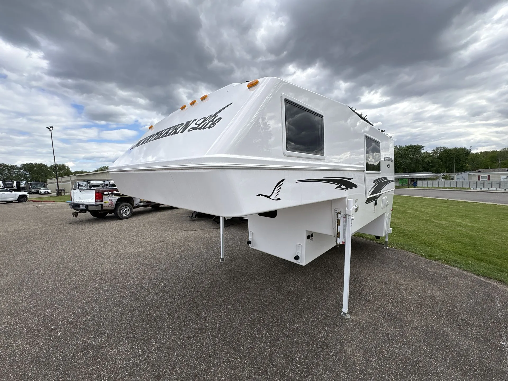 2026 Northern Lite 10-2 EX DRY BATH - Photo 4