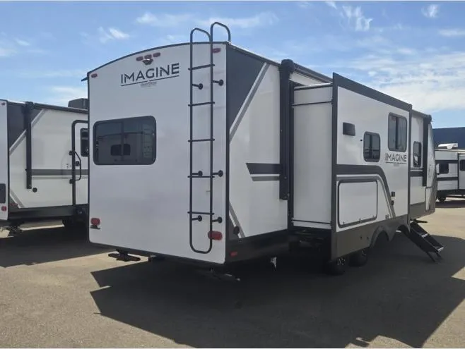 2026 Grand Design Imagine 2670MK - Photo 4