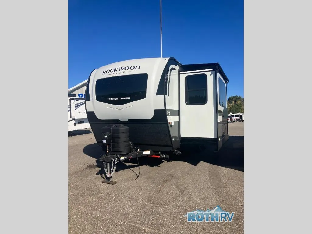 2026 Forest River Rockwood Mini Lite 2506FK - Photo 3