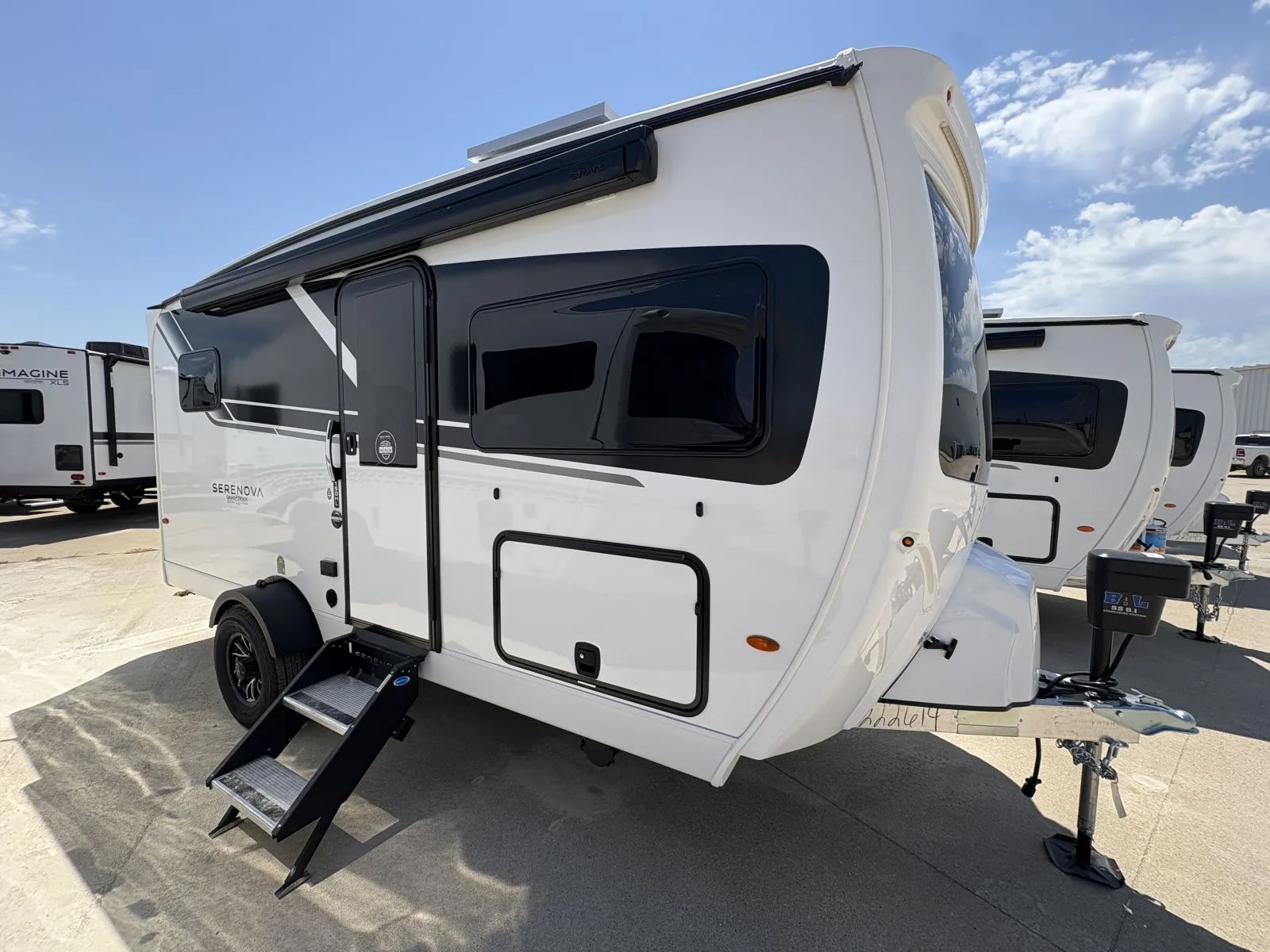 2026 Grand Design Serenova 150HL - Photo 2