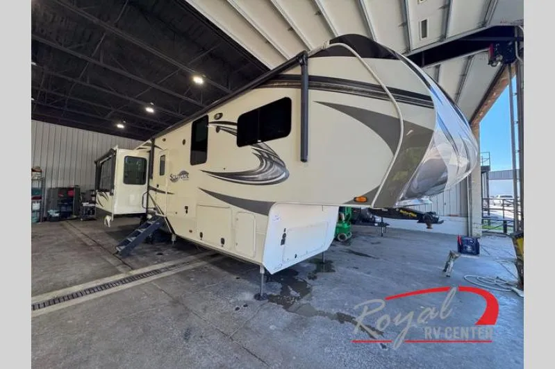 2020 Grand Design Solitude 377MBS - Photo 2
