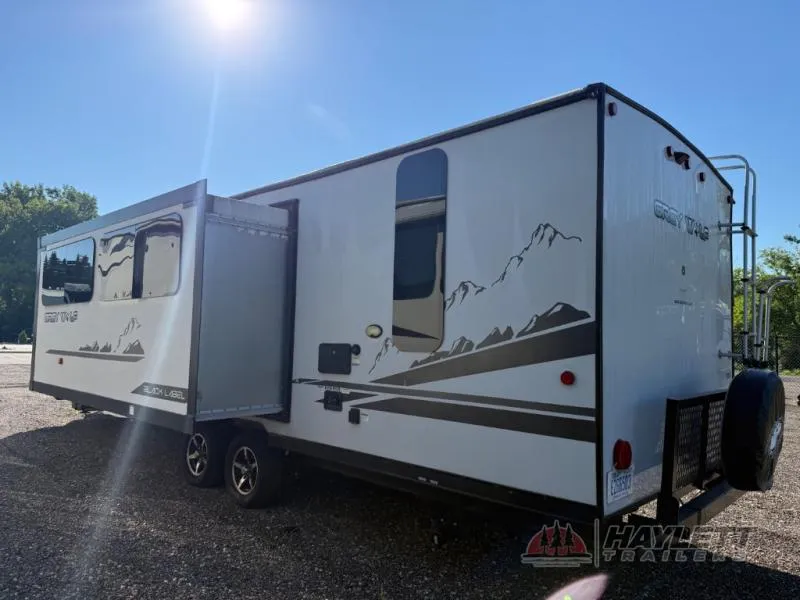 2020 Forest River RV Cherokee Grey Wolf Black Label 27DBHBL - Photo 3