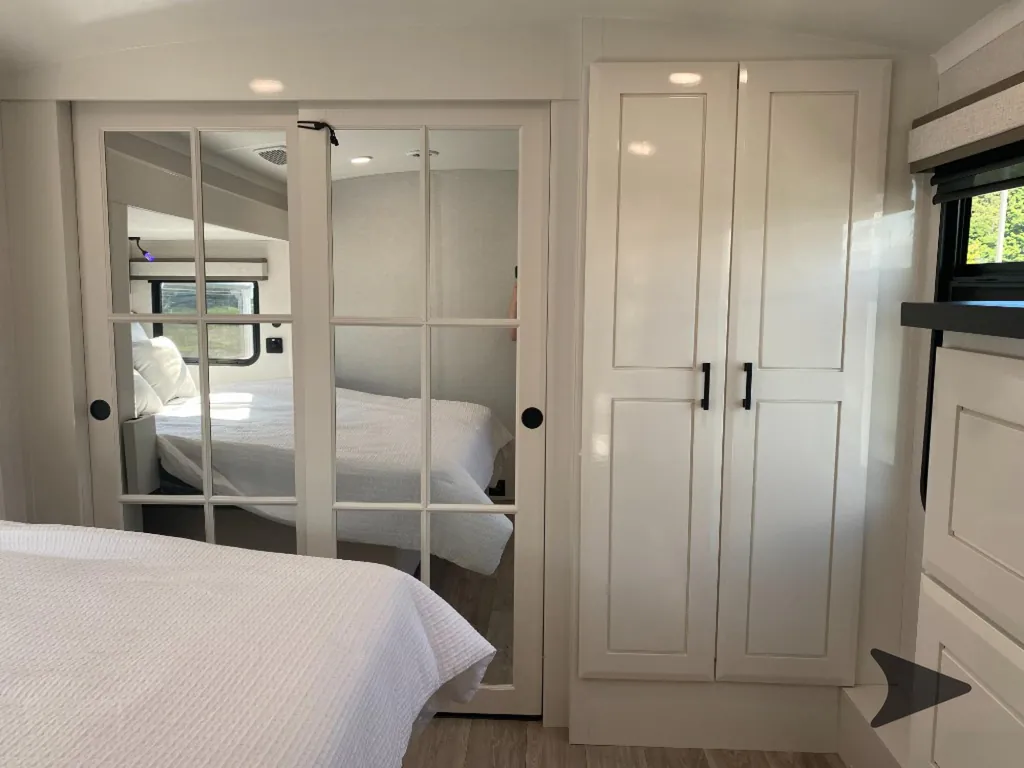2027 Jayco Pinnacle 32RLTS, Photos photo 52