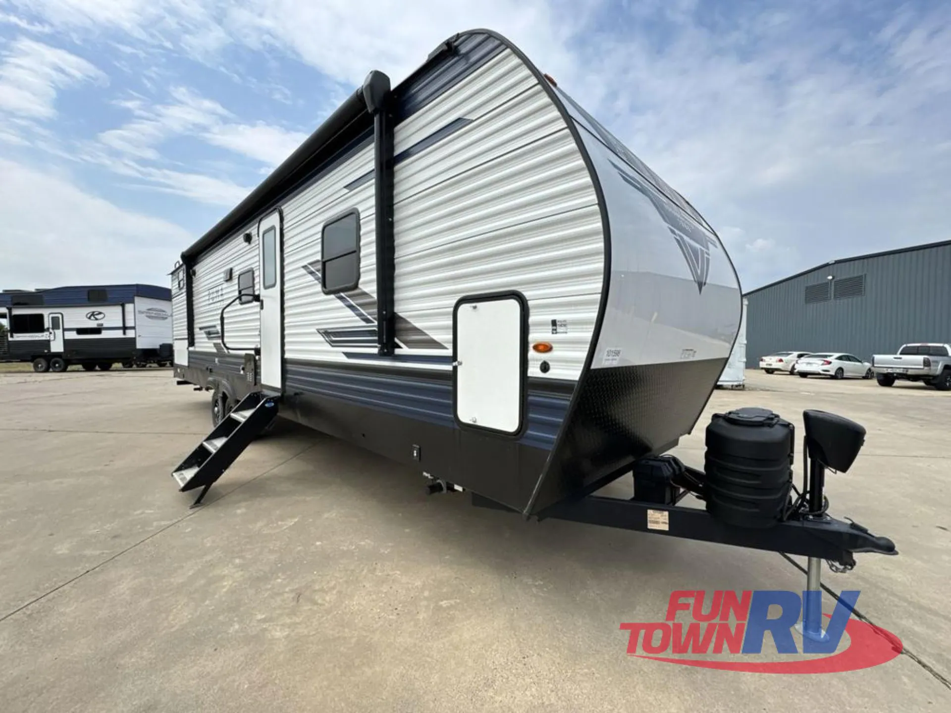 2024 Palomino Puma 29BHSQ - Photo 2