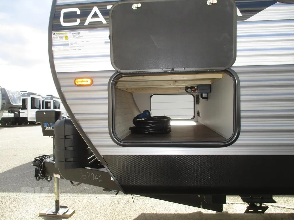 2026 Coachmen Catalina Legacy Edition 283RNR, Photos photo 4