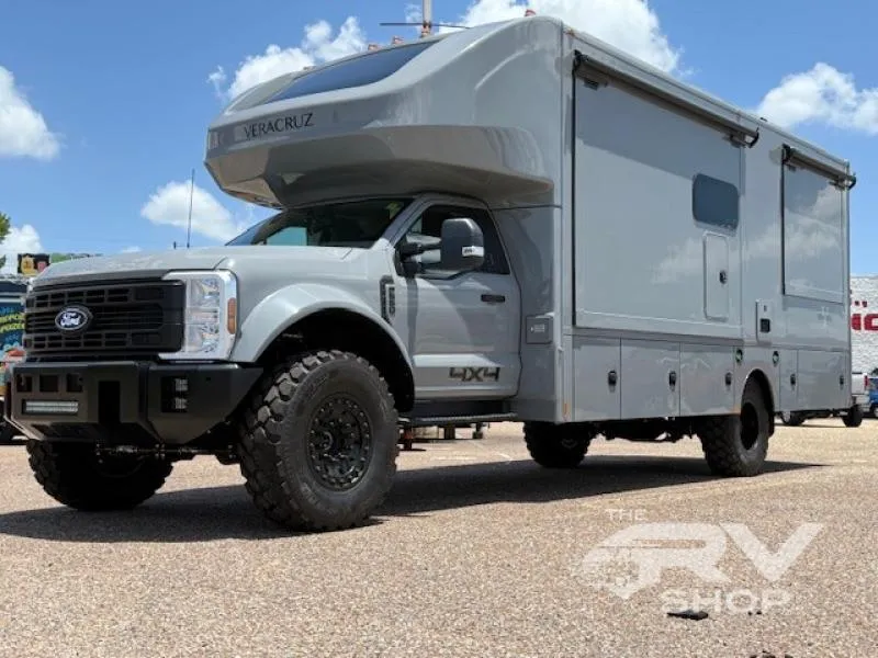 2025 Renegade RV Veracruz 32VDS - Photo 2
