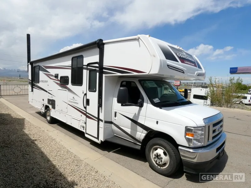 2026 Coachmen Leprechaun 319MB - Ford 450 - Photo 2