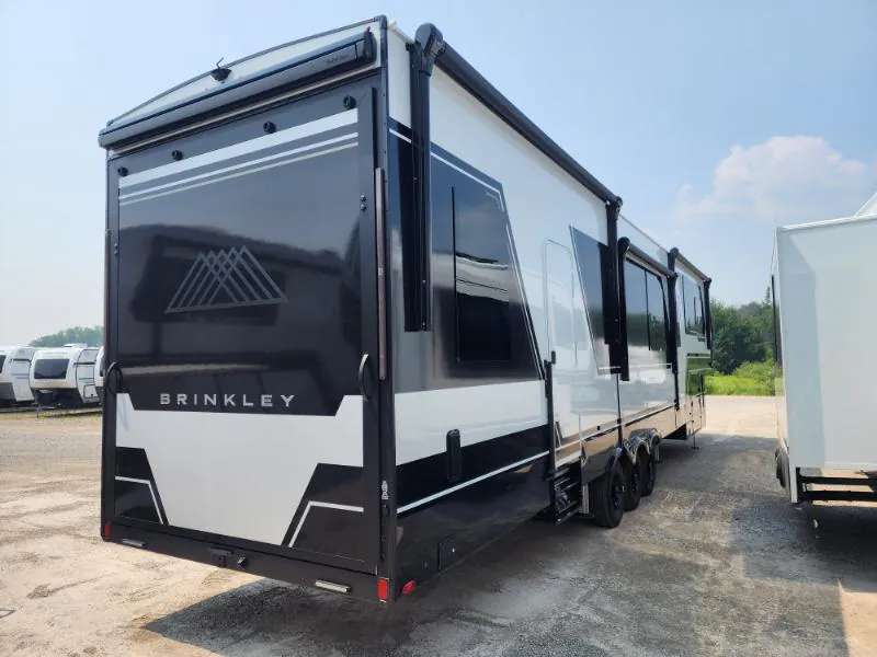 2026 Brinkley Model G 3970, Photos photo 13
