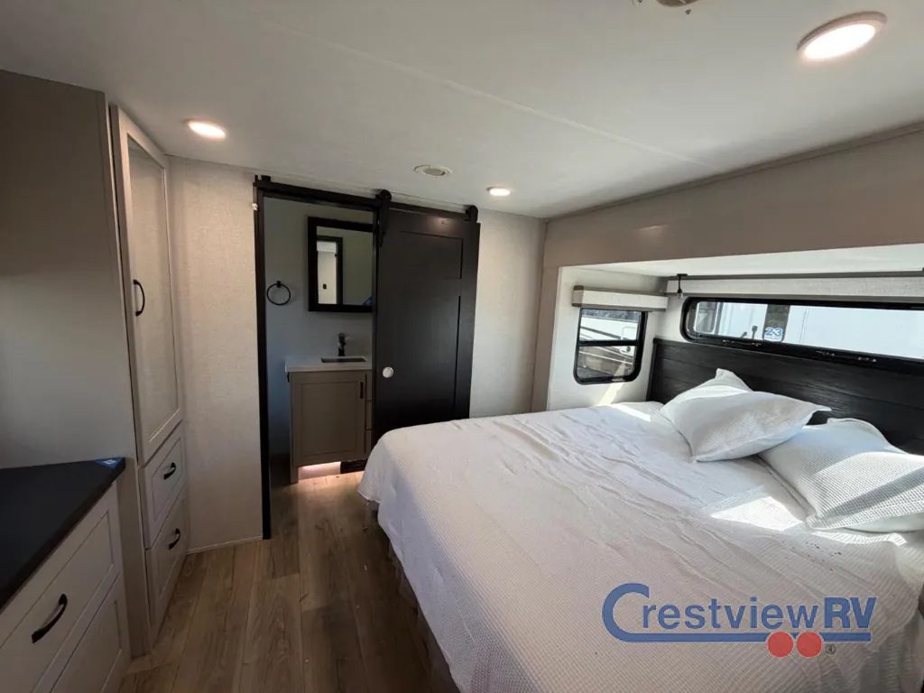 2026 Jayco North Point 395DSDB, Photos photo 22
