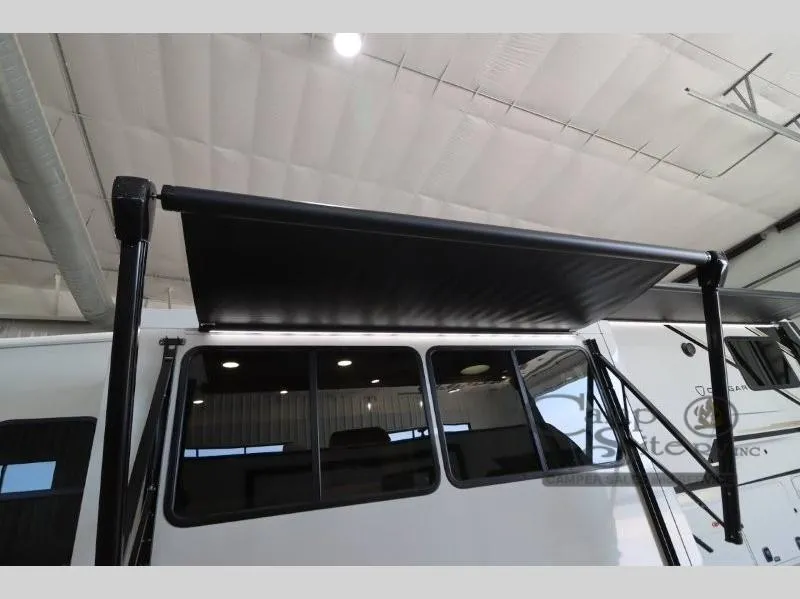 2027 Keystone Cougar 290RLS - Photo 4
