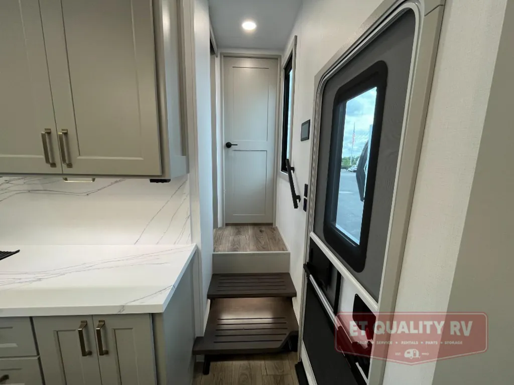 2026 Brinkley Model G 4150, Photos photo 47