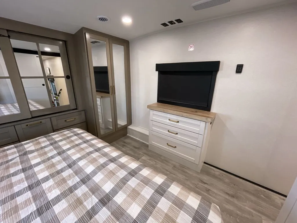 2026 Jayco Eagle 321RSTS, Photos photo 14